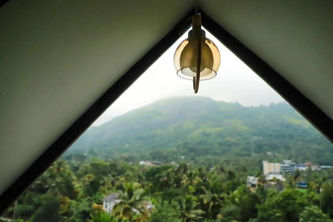 Palm Paradise Munnar Anniyar Thozu